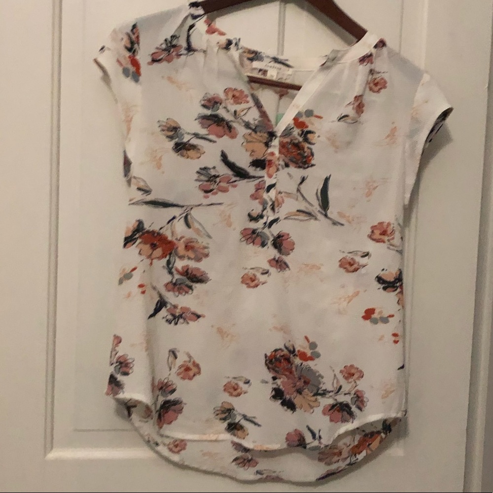 Fun 2 Fun White and Pink Top